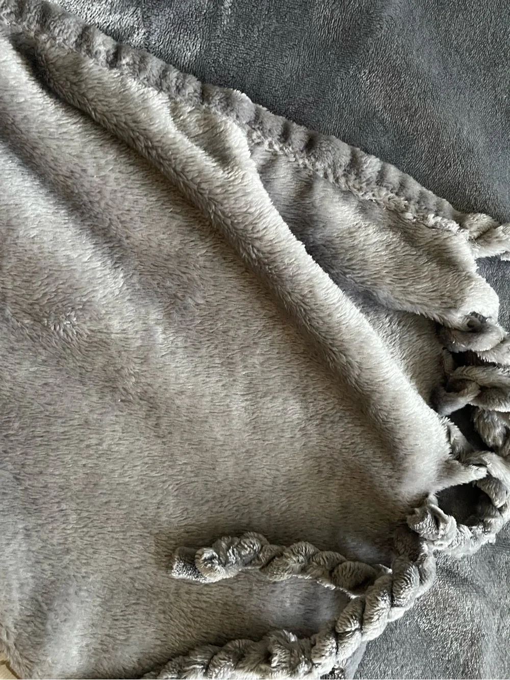 Cozy Plush Braided Throw Blanket in Light Gray